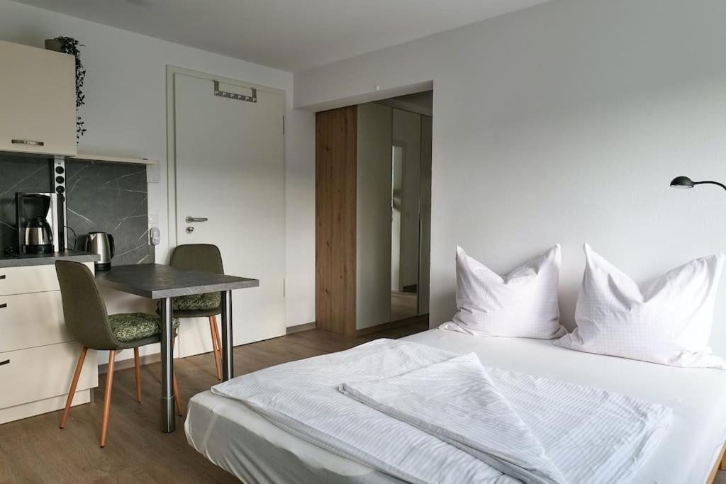 Wunderschoene Ferienwohnung Mit Balkon In Aue Aue (Saxony) Exterior foto