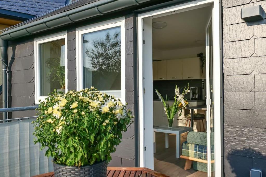 Wunderschoene Ferienwohnung Mit Balkon In Aue Aue (Saxony) Exterior foto
