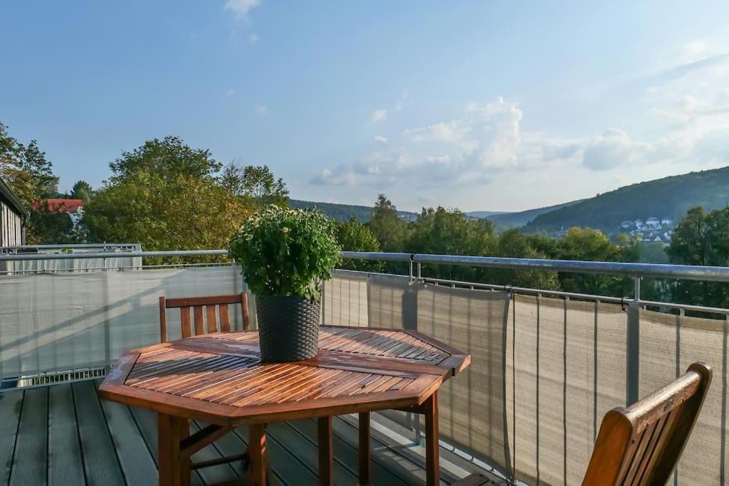 Wunderschoene Ferienwohnung Mit Balkon In Aue Aue (Saxony) Exterior foto